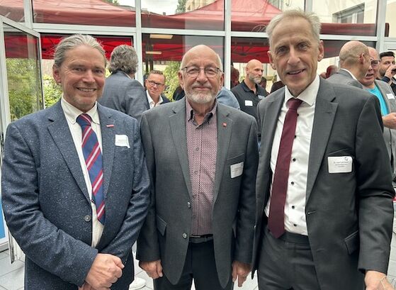 v.li.n.r: J.Bischoff, A.Brümmer, Dr. A.Fuhrmann